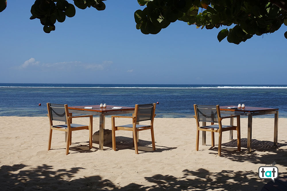 talk about travel bali spiaggia nusa dua locali
