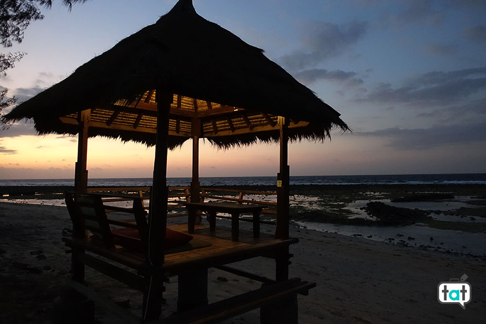 talk about travel gili trawagan spiaggia mare tramonto relax