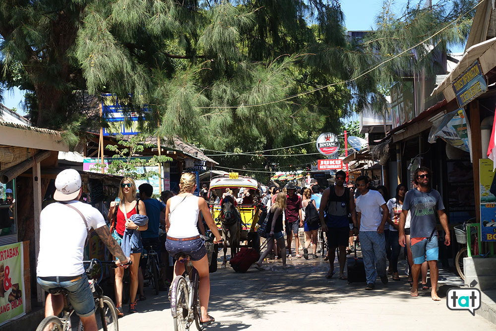 talk about travel indonesia gili trawagan locali