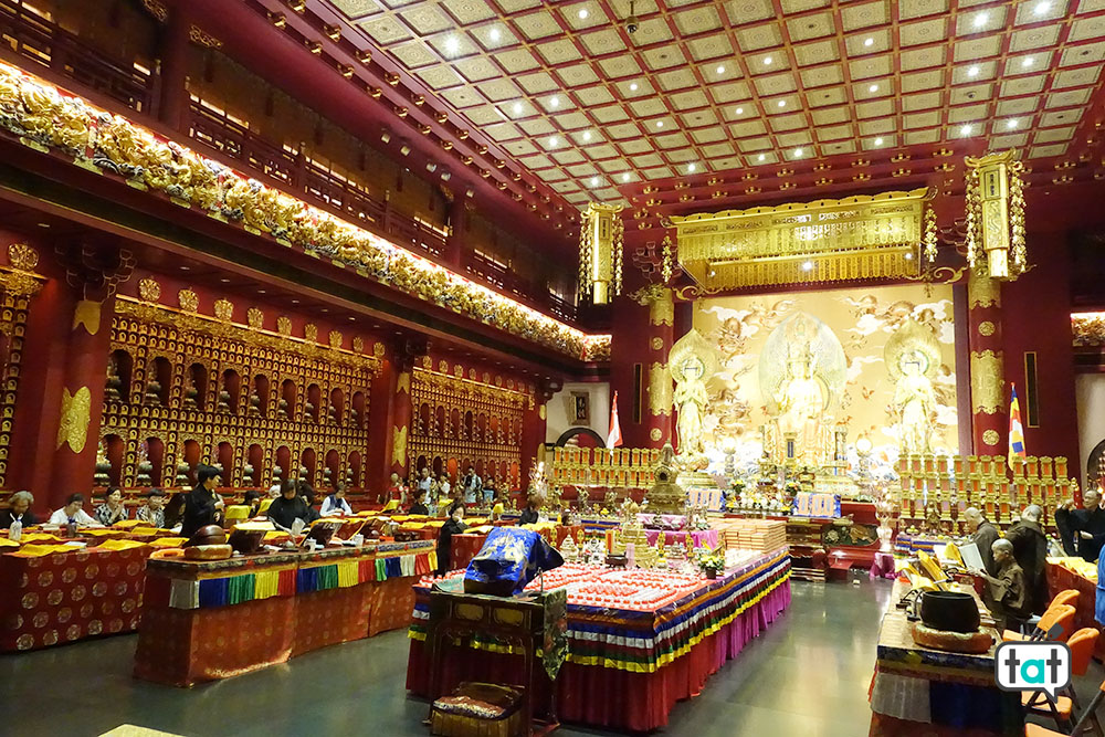  talk about travel singapore china town tempio buddista