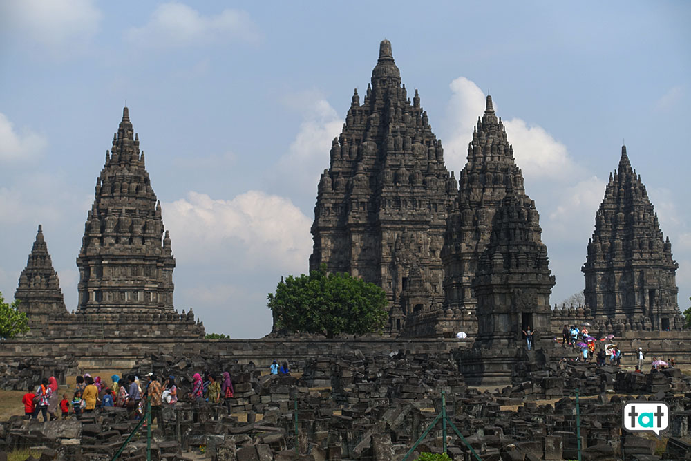 talk about travel indonesia java tempio prambanan