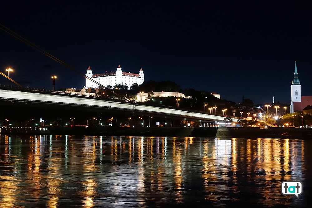 bratislava danubio notte