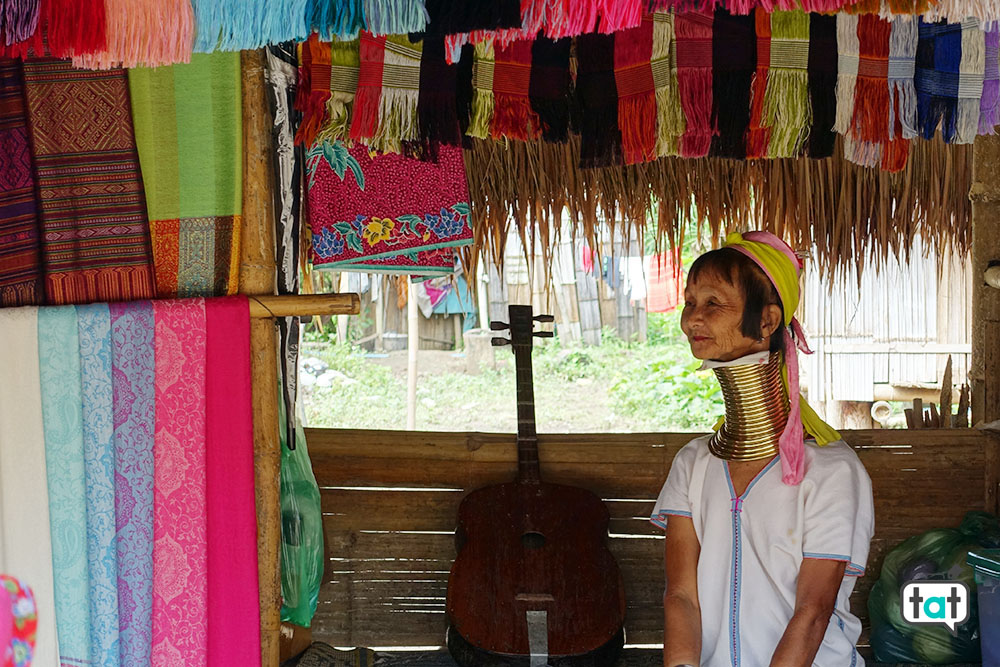 travel thailandia long neck karen