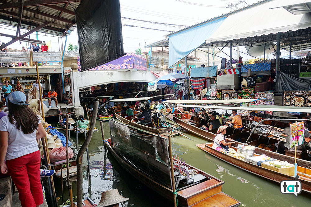 thailandia bangkok mercato galleggiante