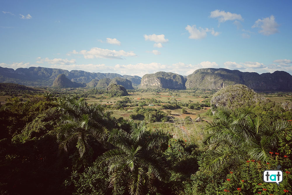 Cuba Vinales mogotes